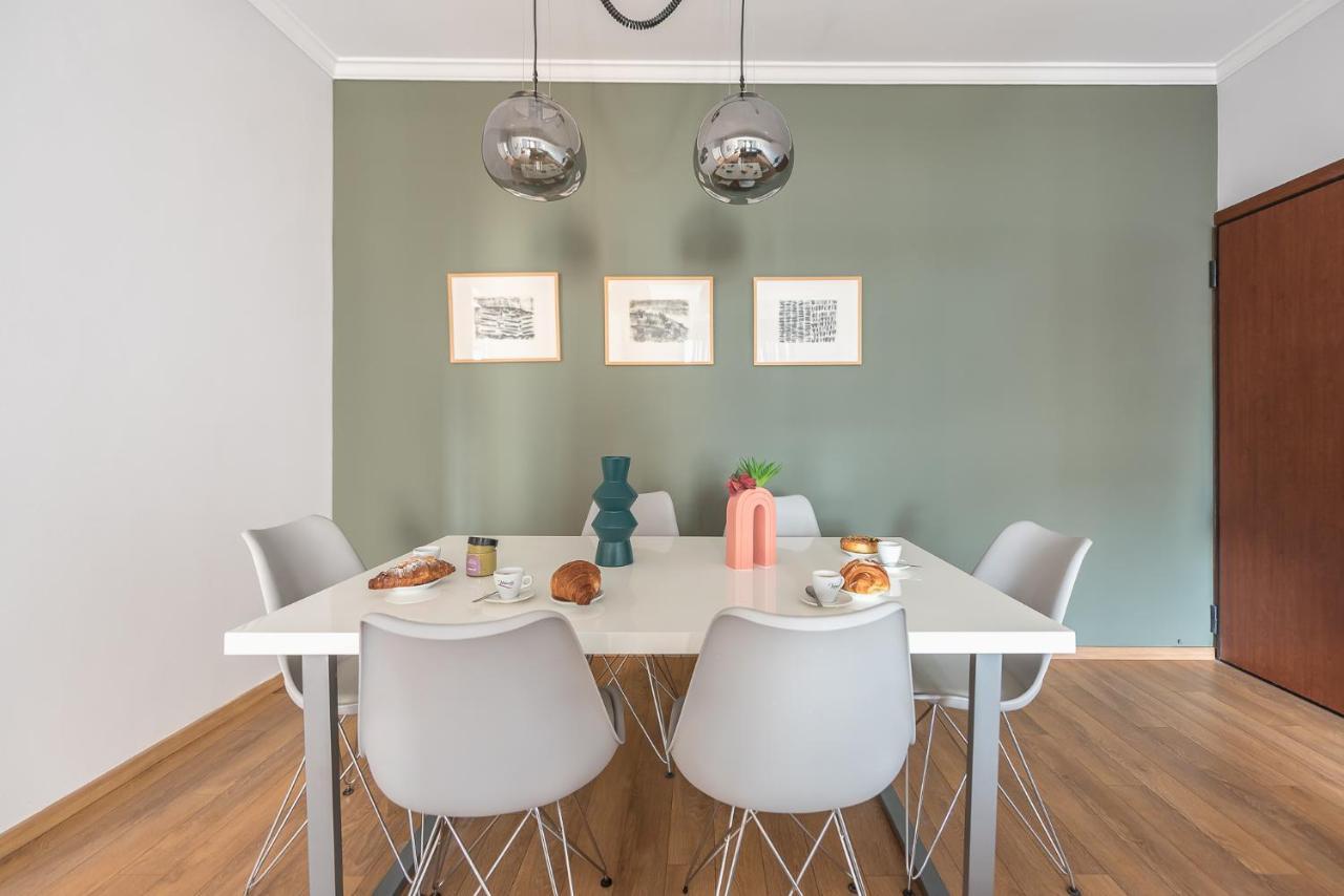 Syntagma Sq Residence Athena Bagian luar foto