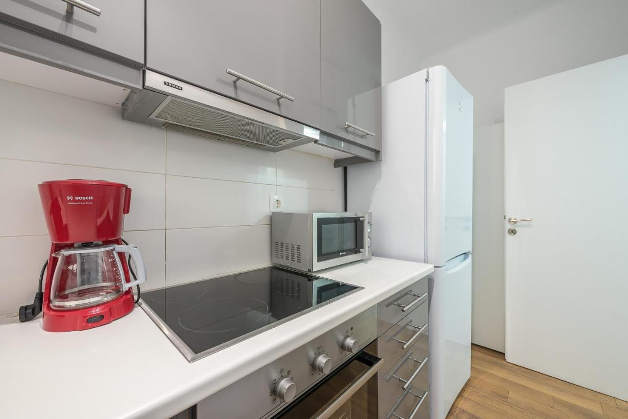 Syntagma Sq Residence Athena Bagian luar foto